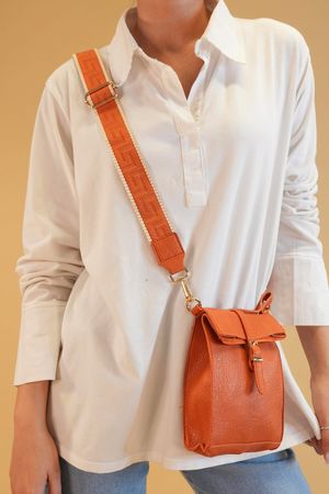 Laundry B Guitar Strap Phone Bag Amber 